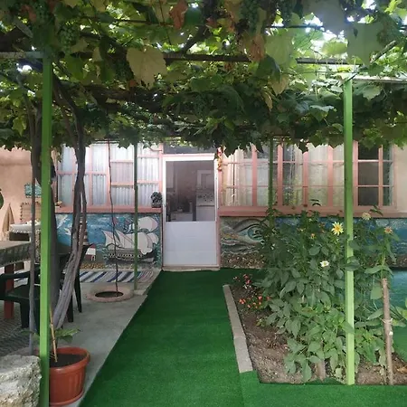 за гости тамара Guest house